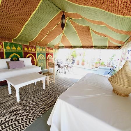 ริอ๊าด ดาร์ นอว์ฟอล Hotel ซาเล ภายนอก รูปภาพ
