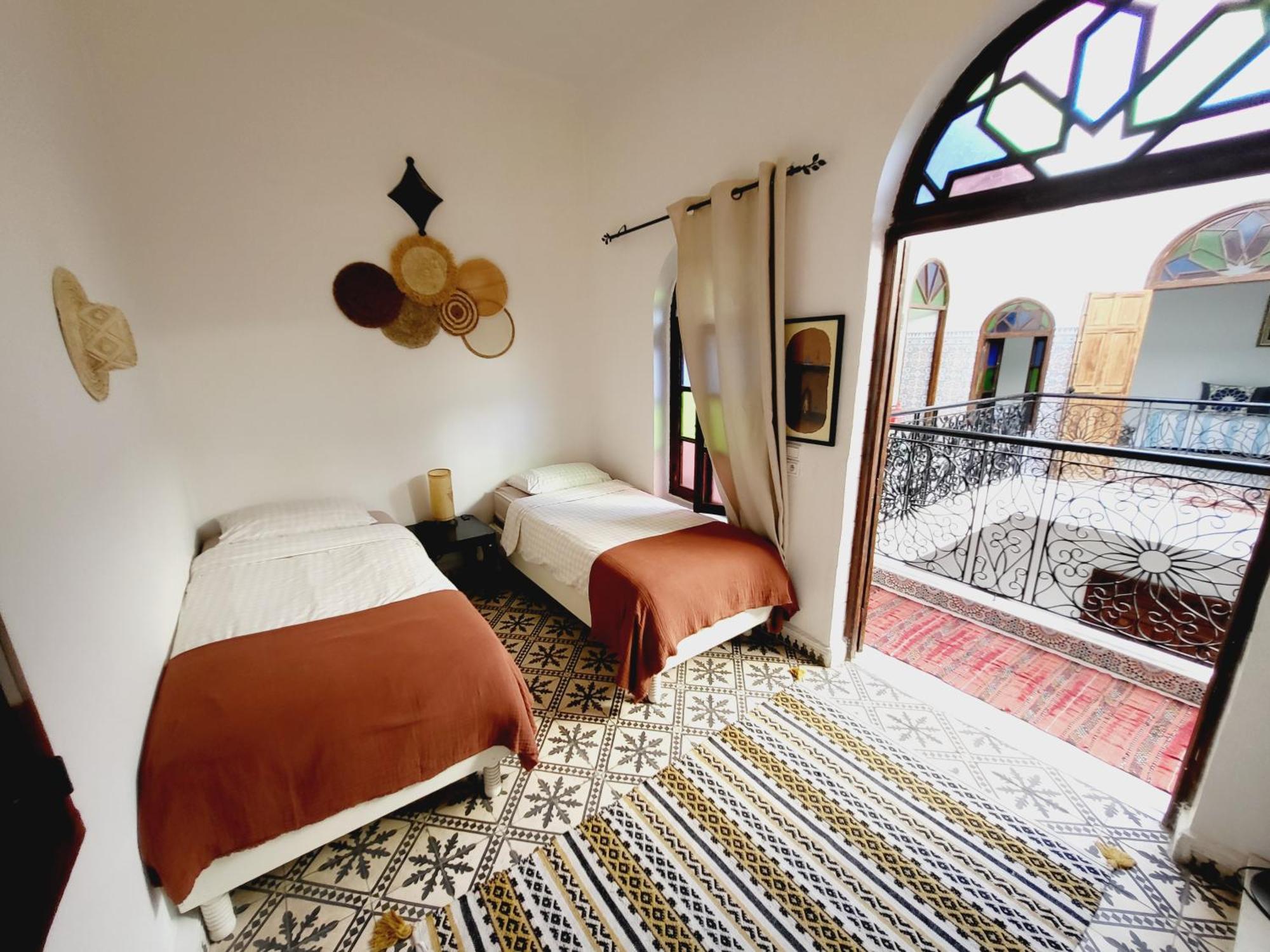 ริอ๊าด ดาร์ นอว์ฟอล Hotel ซาเล ภายนอก รูปภาพ