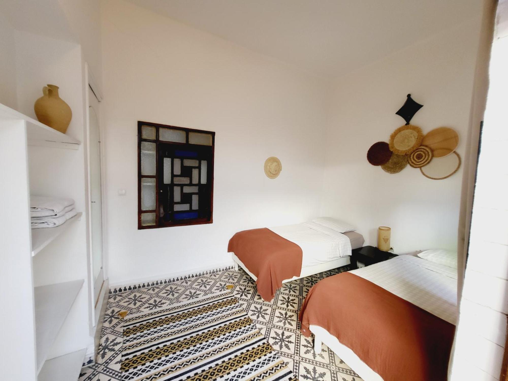 ริอ๊าด ดาร์ นอว์ฟอล Hotel ซาเล ภายนอก รูปภาพ