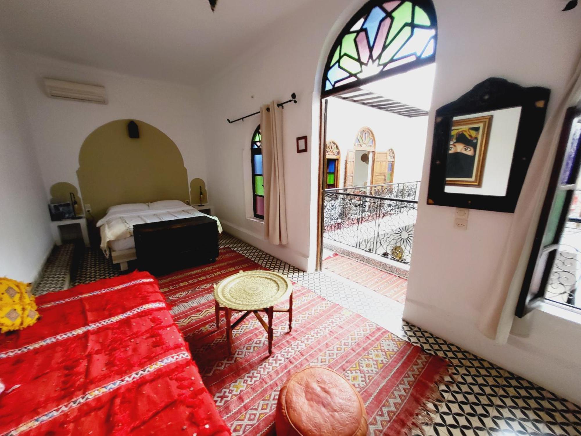 ริอ๊าด ดาร์ นอว์ฟอล Hotel ซาเล ภายนอก รูปภาพ